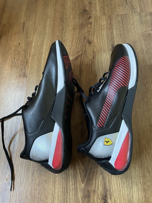 Tenis PUMA x Ferrari