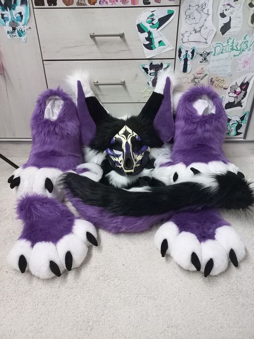 Skull dog, fursuit