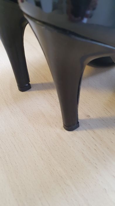 Sapatos de salto alto para senhora