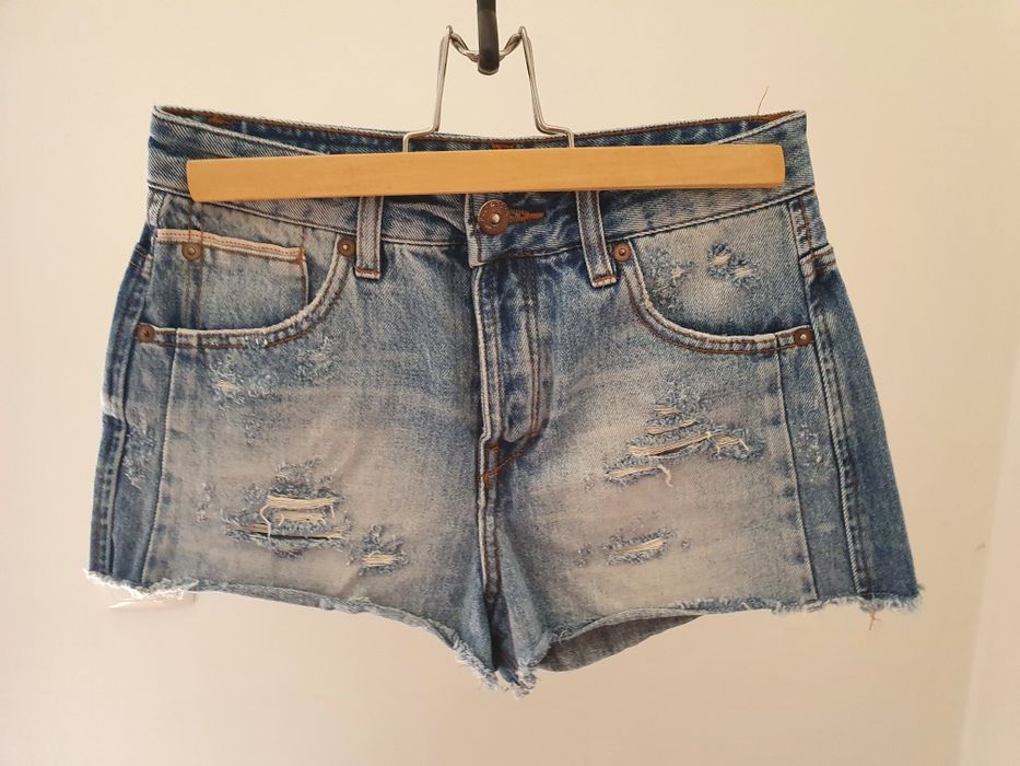 Calções de Cintura subida