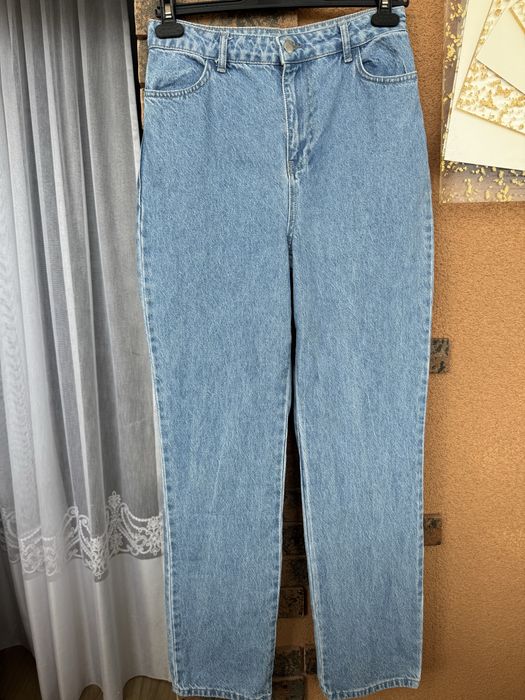 Брюки джинсы на разный вкус