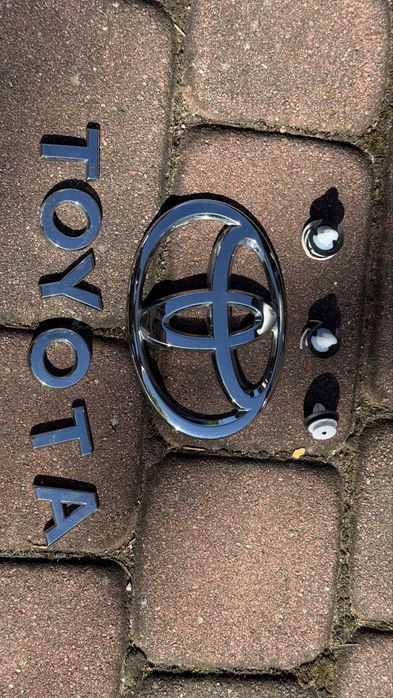 Toyota Proace zderzak przedni i lampy