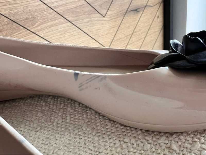 Mel by Melissa pudrowe balerinki rozmiar 38