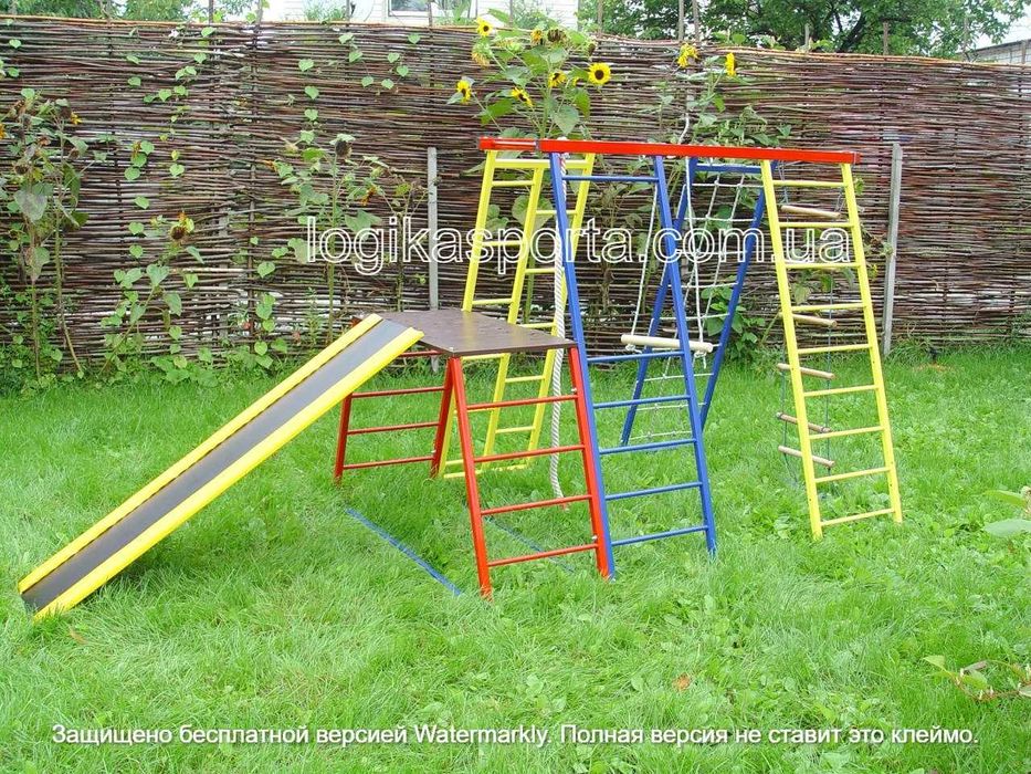 Горка, игровая площадка 1,5-2 м, качели, детский спортивный комплекс