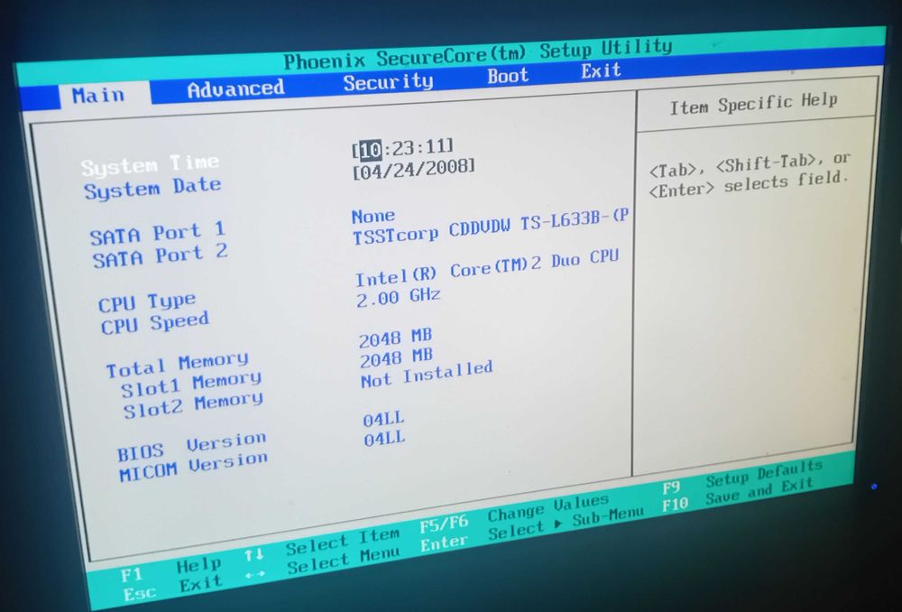 (33) laptop Samsung NP-R520