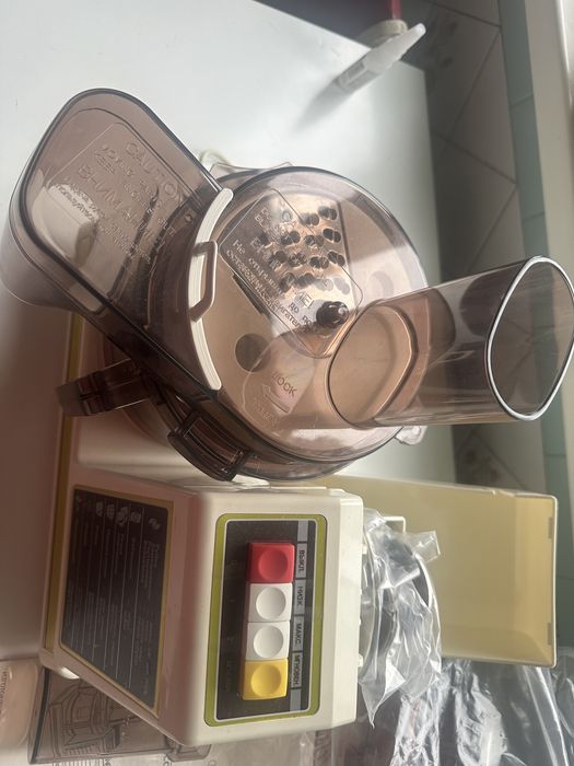 Кухонный комбаин , процессор Энергия Кп 1580е