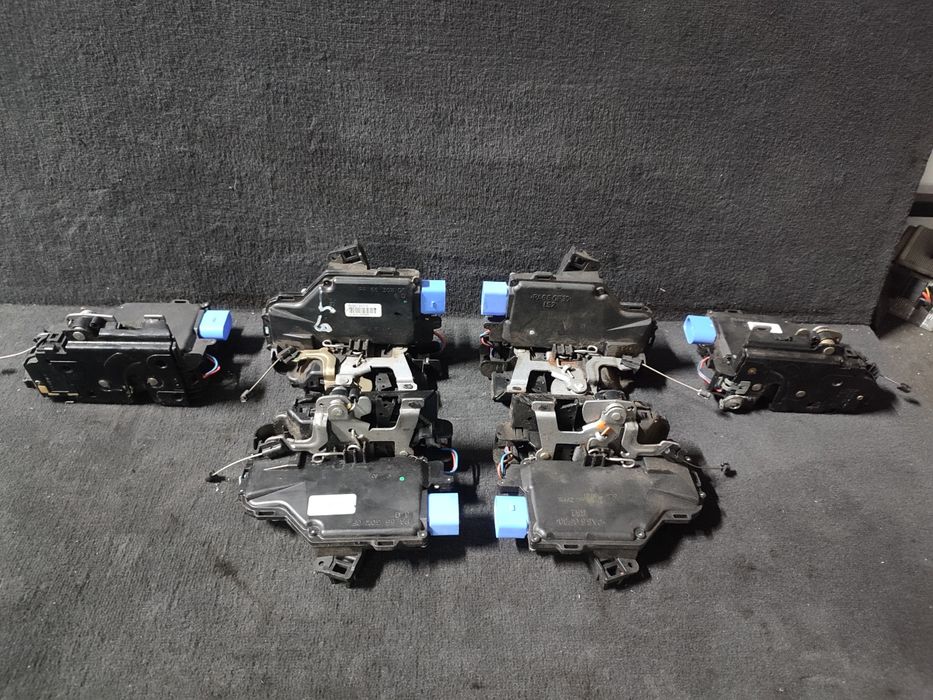 Замок дверей Фольксваген Гольф 5 Гольф 6 Шкода Октавія А5