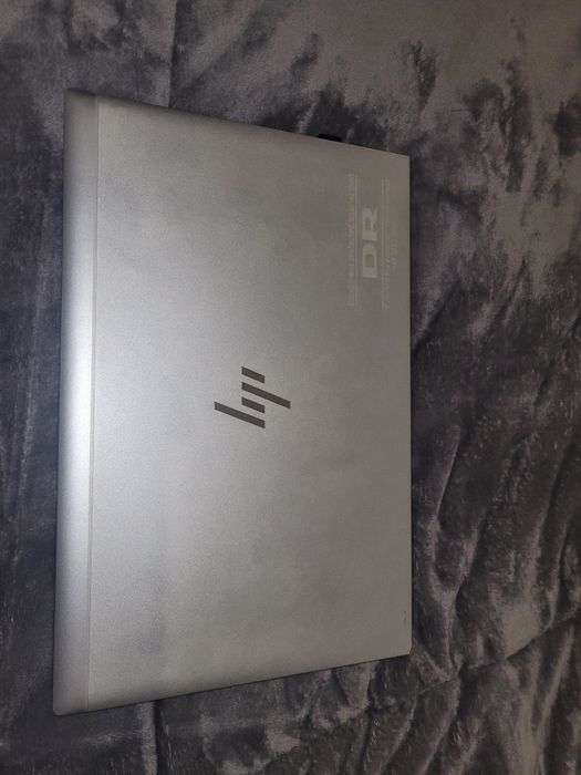 HP elitebook 830 G8 i5 de 11th