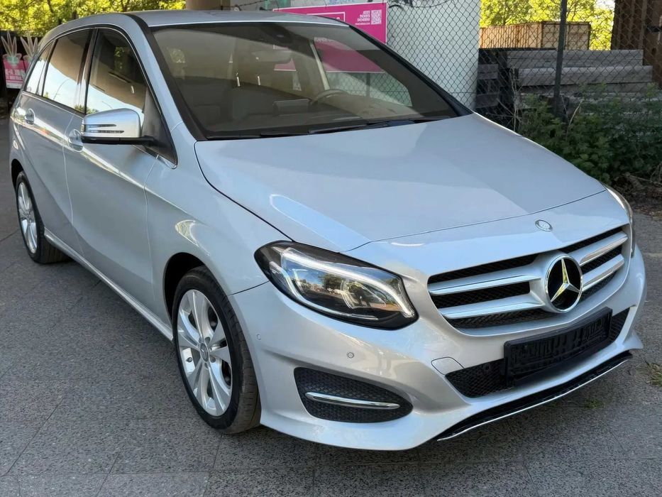 Mercedes-Benz B 200      2015