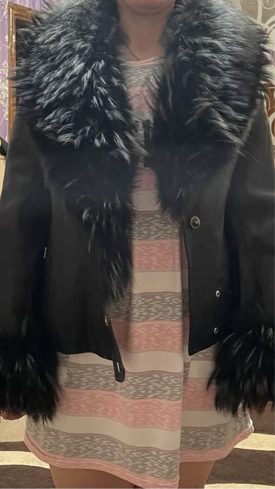 Шкіряна курточка