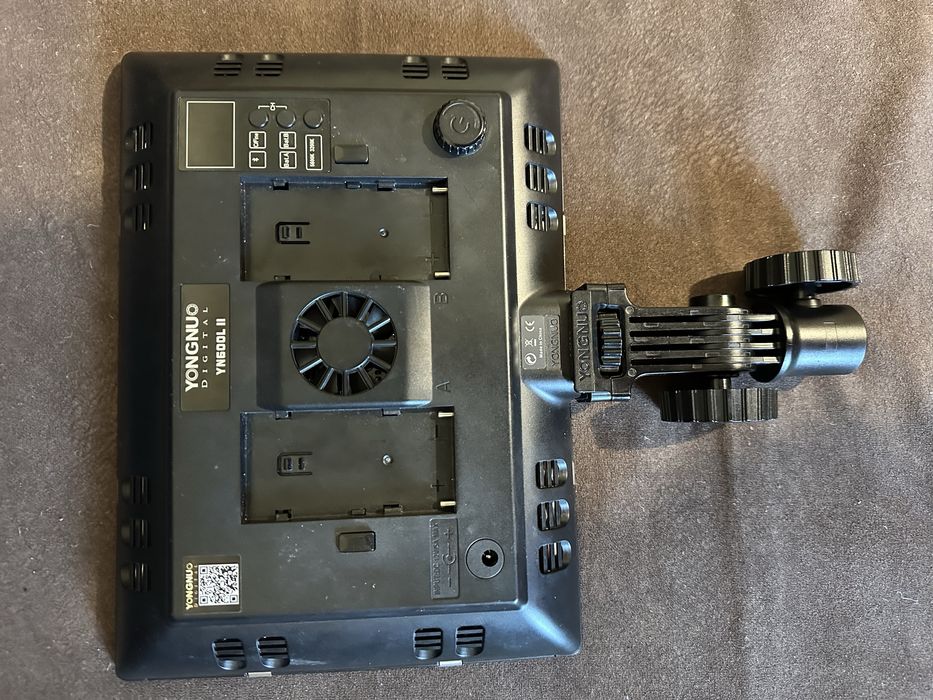 Видеосвет YONGNUO YN600 II