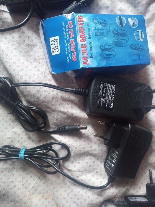 Блоки питания разные.