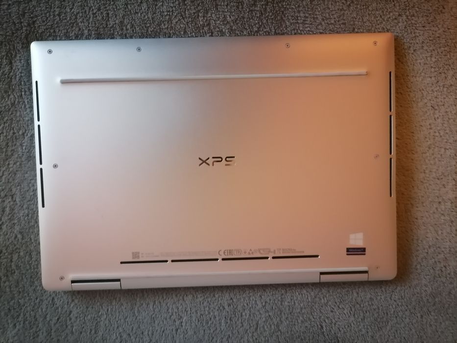 Dell XPS 7390 2-in-1  i7-10gen 32GB 1TB SSD 4K FULL HD WIFI BT IDEALNY
