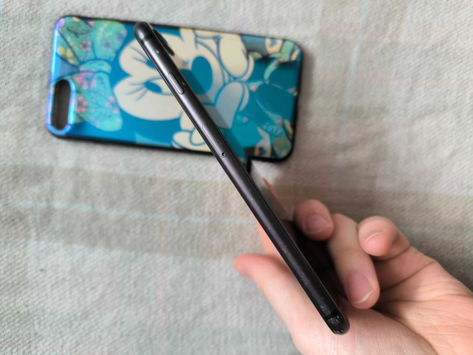 iPhone 8 Plus 64 ГБ Black Neverlock
