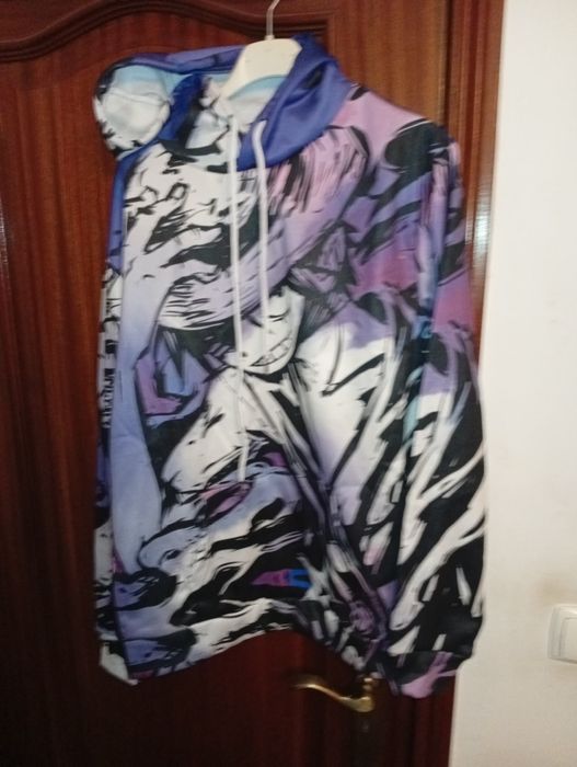 Sweatshirt com Capuz One Piece