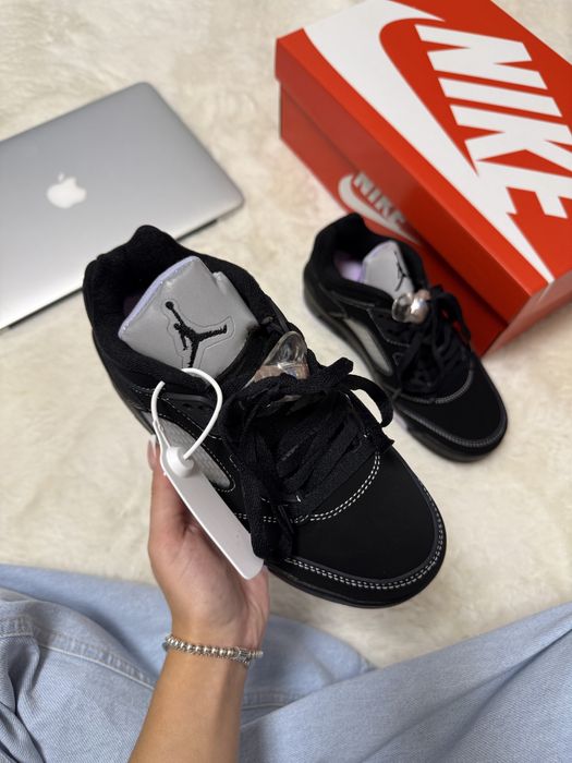 Жіночі кросівки Nike Air Jordan 5 Low Dongdan найк джордан члргі