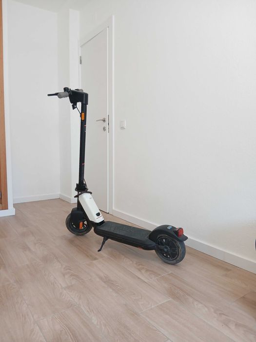 Trotinete elétrica NIU kqi1