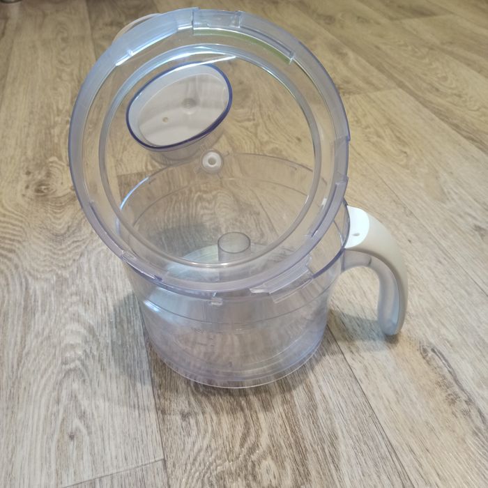 Кухонний комбайн Philips.комплектуючі до нього