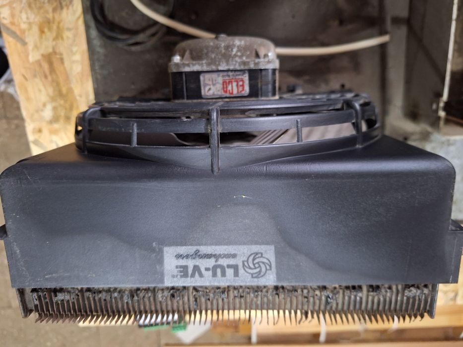 Компресор для холодильного шкафа