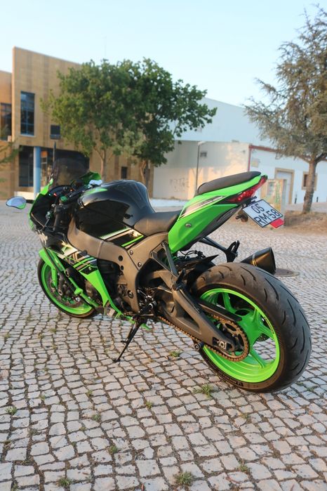 Kawasaki ZX 10 R (2016)