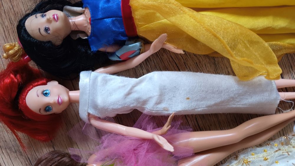 Lalki Barbie 4 sztuki