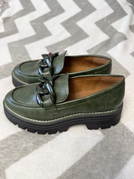 Нові жіночі туфлі 36