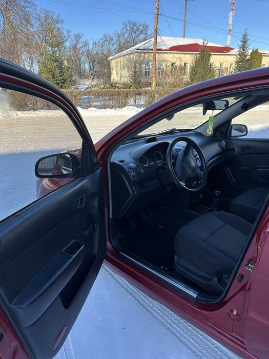 Chevrolet aveo не фарбована