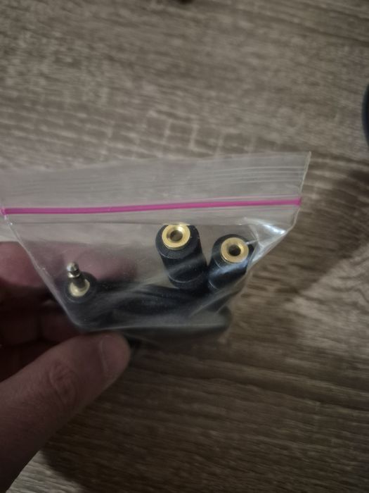 Аудіо кабель розгалужувач з 3.5 на 2*3.5 мм.