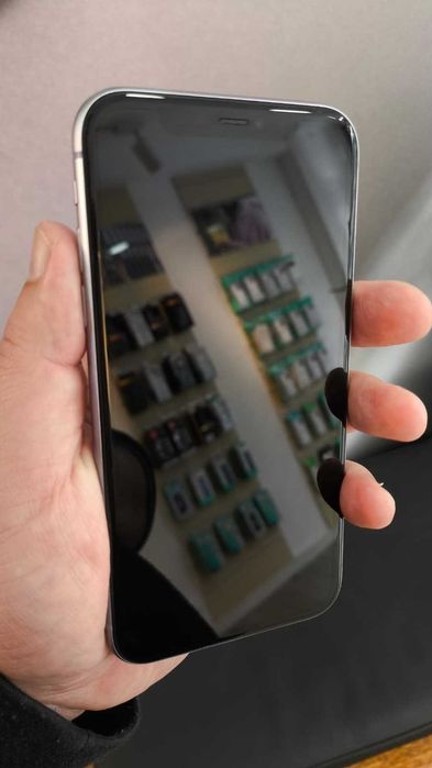 [Areosa] Iphone 11 64GB