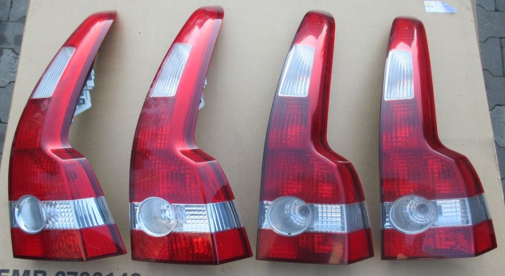 VOLVO V50 Lampa Tył Błotnik Oprawka Słupek EUROPA CZĘŚCI RADOM