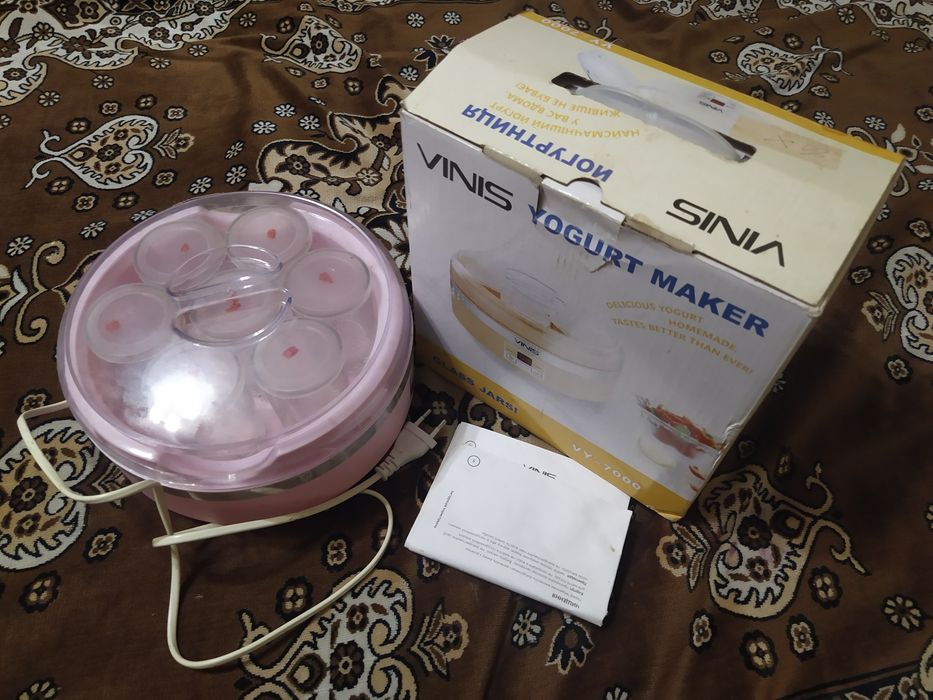 Продам йогуртницю