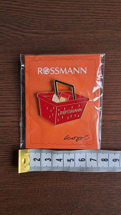 Przypinka koszyk, Rossmann pin