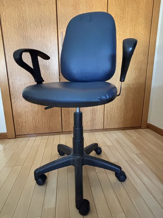Cadeira de escritorio