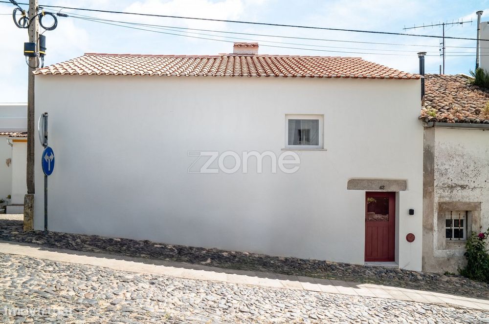 Casa pátio T2 ao Castelo de Castelo de Vide