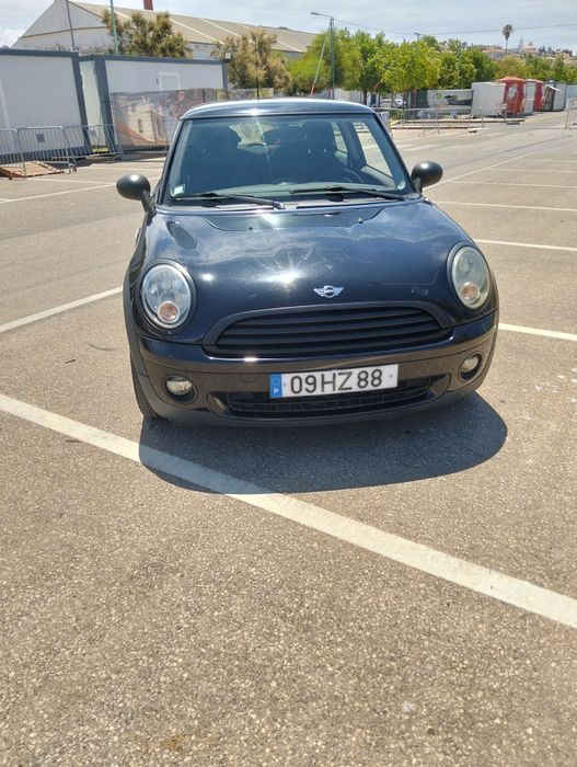 Mini one com apenas 97800 kms