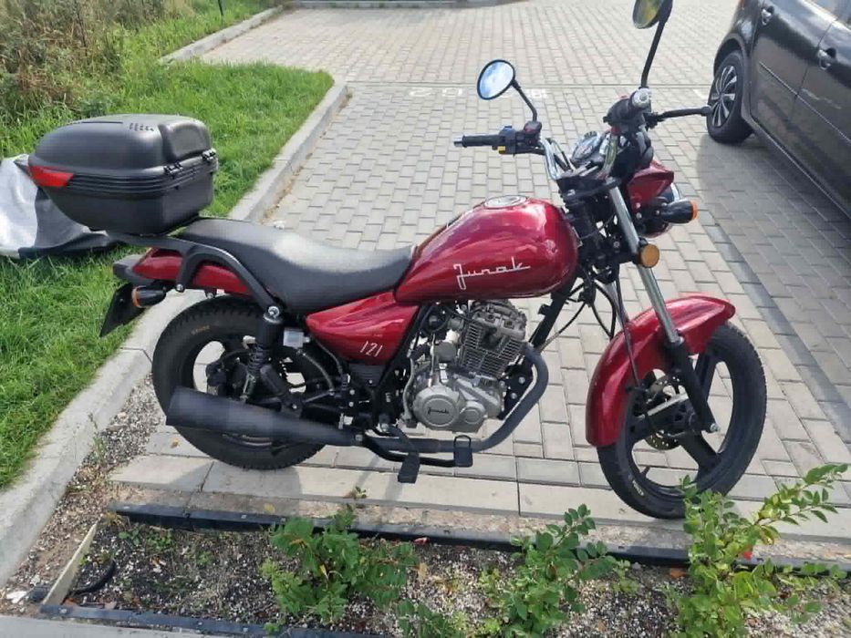 Motocykl Junak 121 poj 125. Rok 2022