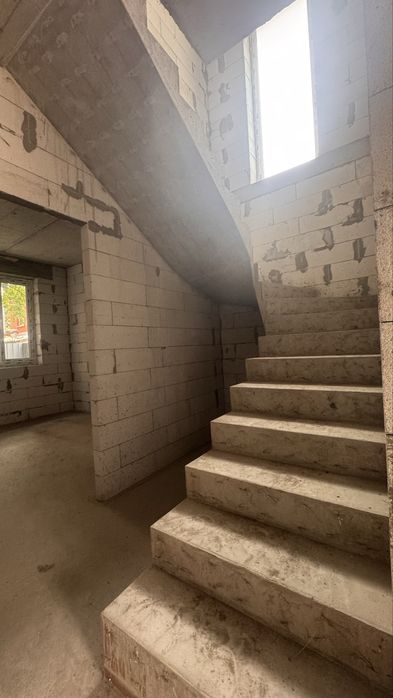 Таун в центрі міста Ірпінь, біля Академіі