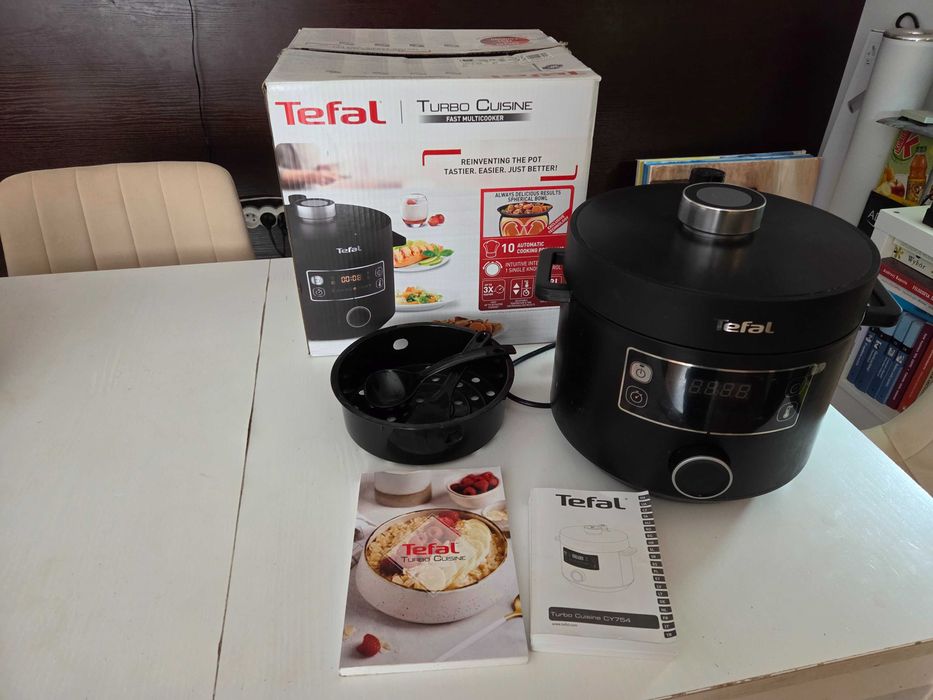 Multicooker TEFAL Turbo Cuisine CY754830 - cały komplet z akcesoriami