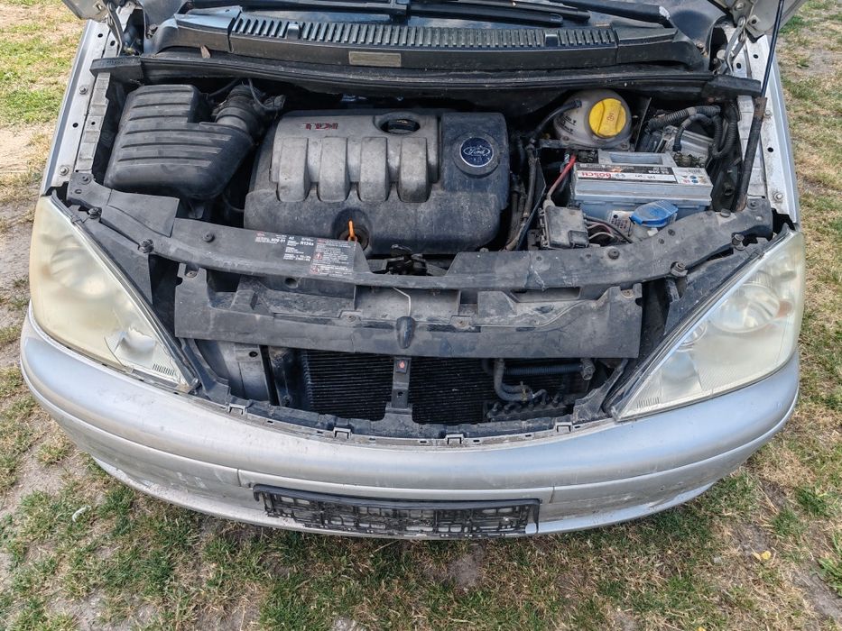 Ford Galaxy Uszkodzonu