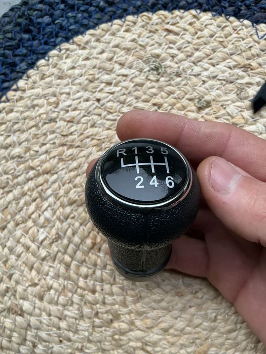 інші мото запчаст ручка кпп audi volkswagen seat skoda нова  інші мото