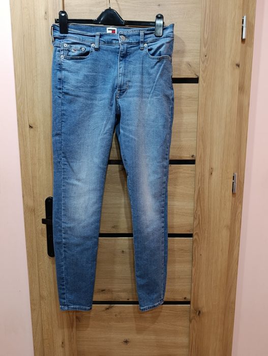 Tommy Jeans Sylvia High Super Skinny w rozmiarze 31/30