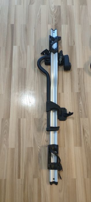 Uchwyt rowerowy Thule Pro Ride 598 Proride  bagaznik dachowy  4 sztuki