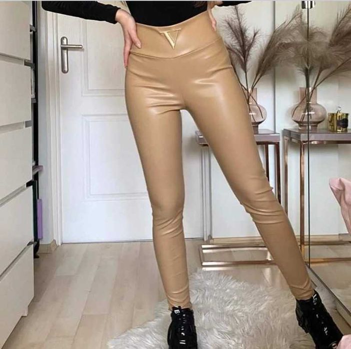 Velsatino legginsy nude M