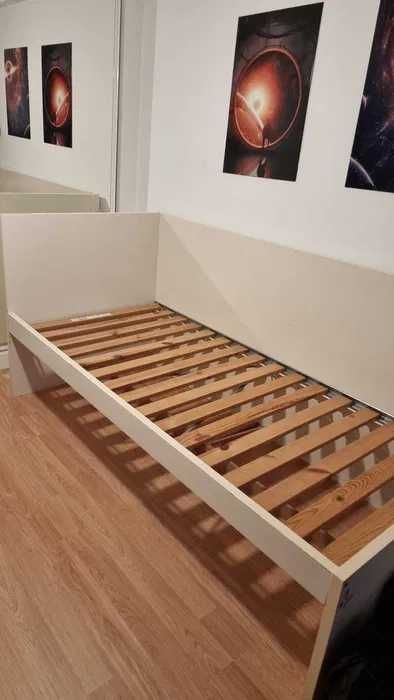 Cama de Solteiro Ikea com Colchão e Gavetões