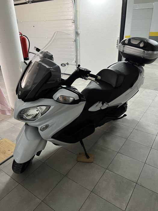 Suzuki Burgman 650 Executive
