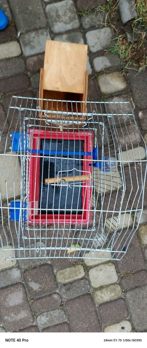 Продам клетку ..