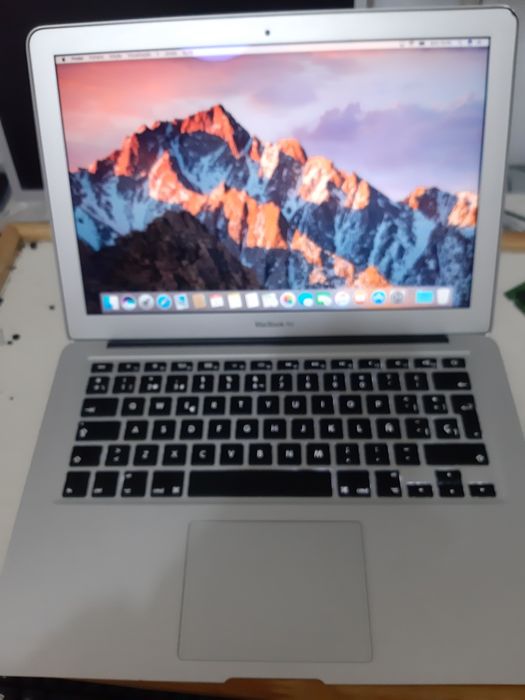 Apple Macintosh Macbook Air