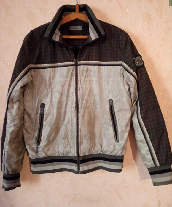 Бомбер Eddie Tigger Германия куртка демисезонная 48 L