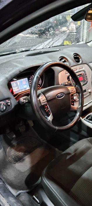 Ford mondeo 1.8 tdci titanium !