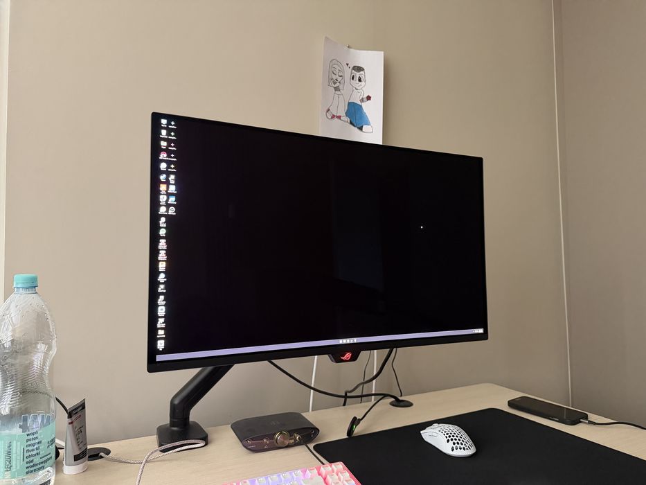 4k - 240hz - 27cali - PG27UCDM
